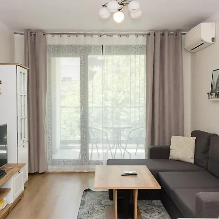 Primorki Park 1 Bd Flat With Desk & Balcony * Varna